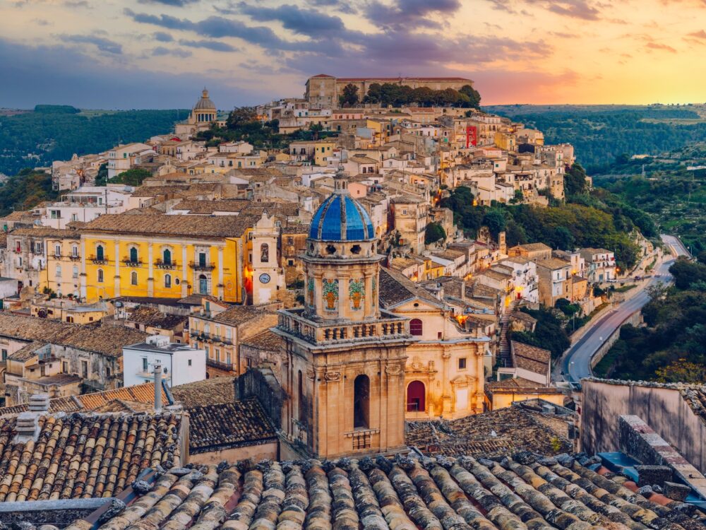 Il tesoro architettonico più straordinario non è a Roma né a Firenze: si trova a Ragusa e incanta i registi di tutto il mondo