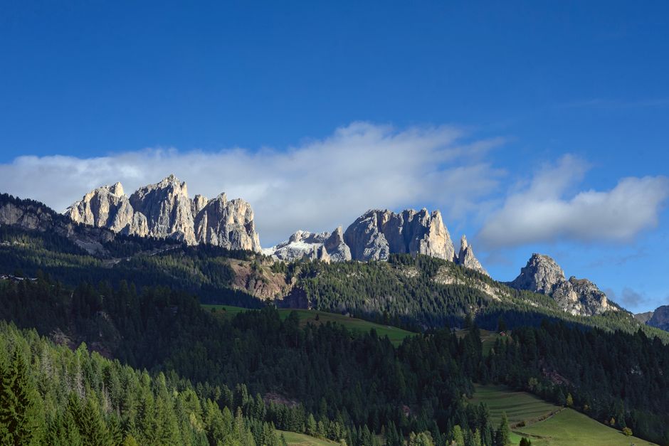 Il paradiso del turismo lento non è in Svizzera né in Austria: si trova nella Val di Fassa e ribalta le Olimpiadi